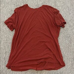 Women's lululemon terracota red tee